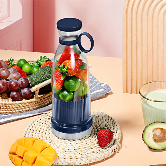 Mini blender smoothie
