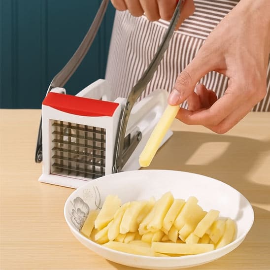 Comment Couper des Pommes de Terre en Frite