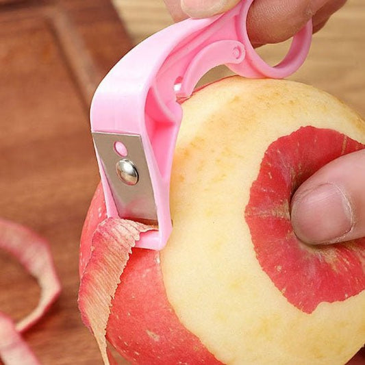Eplucheur Pomme | FruitPeel™ - FacileGourmet